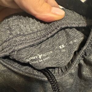 Old Navy Active Heather Gray shorts  kids XS